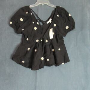 Francescas Top Women Medium Black Embroidered Daisies Blouse Cottage Hipster NWT